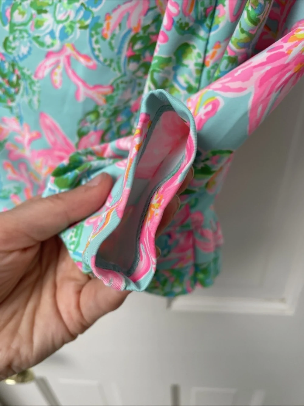 Lilly Pulitzer Girls Rash Guard Turtles Lillies Size 6
